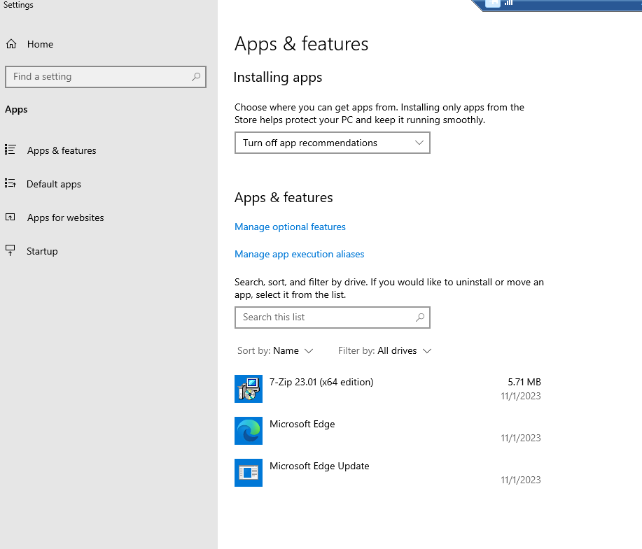 Using VM applications and Azure Policy to deploy applications.